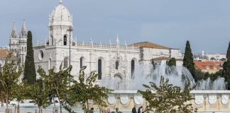 População de Portugal é a que mais está a envelhecer na UE