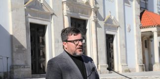 Autarca de Santarém ameaça ir para a porta do Ministério da Saúde se reunião não for agendada