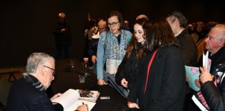 Livro de António Carneiro revela histórias relacionadas com o Carnaval de Torres Vedras
