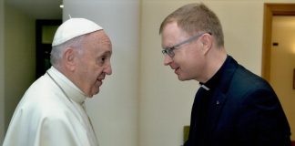 Demitiu-se membro mais influente do organismo do Vaticano de luta contra pedofilia
