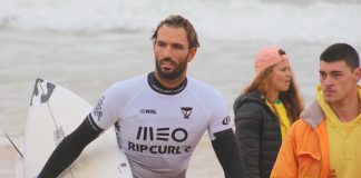 Frederico Morais eliminado por Kelly Slater nas ‘bombas’ de Supertubos
