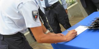 Inspetores e administrativos do SEF em greve no período de Páscoa