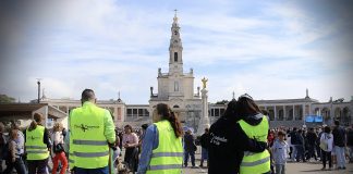 Grupos de peregrinos de 30 países inscritos no Santuário de Fátima para cerimónias de hoje e sábado