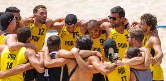 Homens ganham no quadro principal do Euro de andebol de praia, mulheres perdem