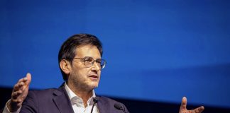 Iniciativa Liberal considera insistência em manter João Galamba “completamente despropositada e incompreensível”