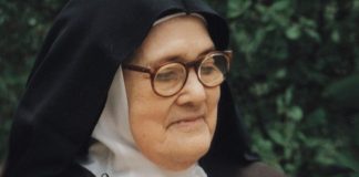 Papa reconhece “virtudes heroicas” da irmã Lúcia e abre caminho à beatificação