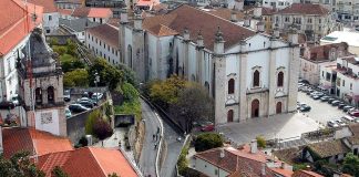 Diocese de Leiria demarca-se de retiros com exorcista em Fátima