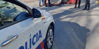 Homem de 77 anos morre em colisão entre bicicleta e pesado na Marinha Grande