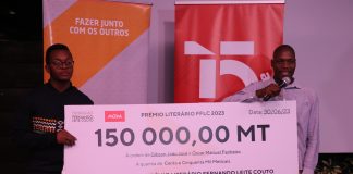 Gibson João e Óscar Fanheiro vencem Prémio Literário Fernando Leite Couto