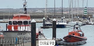 Suspensas buscas por pescador desaparecido no mar em Peniche