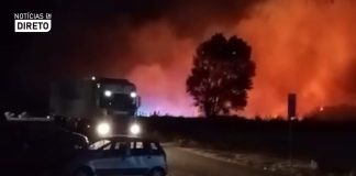 Incêndios: Mais de 100 bombeiros combatem fogo no concelho de Sintra