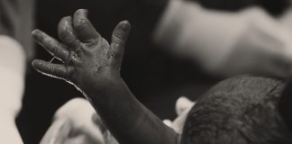 Nasceu a primeira criança concebida após a morte do pai em Portugal