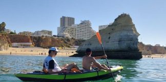 Proibida entrada e saída de canoas, caiaques e pranchas em seis praias de Lagoa no Algarve