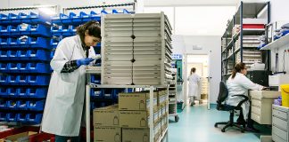 Farmacêuticos em greve no Centro e Norte por atualização da tabela salarial
