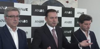PSD só não será Governo se Chega e PS “estiverem de mãos dadas” – Montenegro