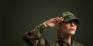 Dinamarca introduz recrutamento obrigatório de mulheres para o serviço militar