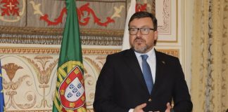 Presidente da Câmara de Santarém suspende mandato para liderar Instituto do Desporto