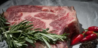 ASAE fecha entreposto ilegal em Évora e apreende nove toneladas de carne imprópria