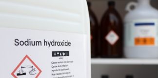 ASAE suspende indústria química ilegal e apreende 2.500 litros de produtos corrosivos em Lisboa