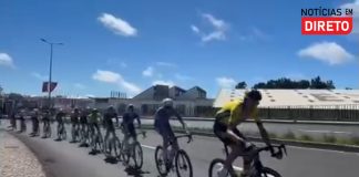 Vuelta: Kaden Groves vence segunda etapa ao sprint, Wout van Aert é o novo líder