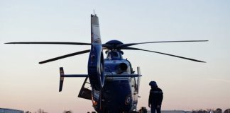 Piloto de helicóptero que caiu no Douro diz que ave na linha de voo o obrigou a desvio