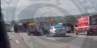Trânsito normalizado na A1 após despiste de um camião de mercadorias