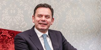 José Luís Carneiro afasta para já comissão de inquérito a Luís Montenegro