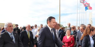 Primeiro Ministro aposta que “questões menores” irão prejudicar e descredibilizar quem as levanta