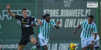 Rio Ave e Casa Pia empatam a dois golos em Vila do Conde