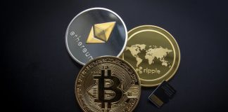 Japão e EUA acusam norte-coreanos de roubar 300 milhões de euros em criptomoedas