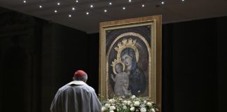 Papa é “mestre da esperança” no meio de uma “guerra mundial em pedaços”
