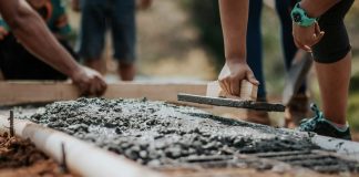 Empreiteiro de obra vizinha assumiu responsabilidade de derrocada de prédio em Lisboa
