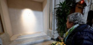 Reportagem: Óbito/Papa: Enchente nunca vista em Santa Maria Maior para ver túmulo de Francisco