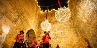 Um Natal Sustentável: Óbidos ilumina-se com espectáculo, brilho e consciência
