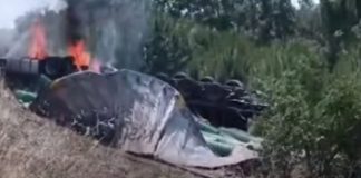 Camião em chamas após despiste na EN2